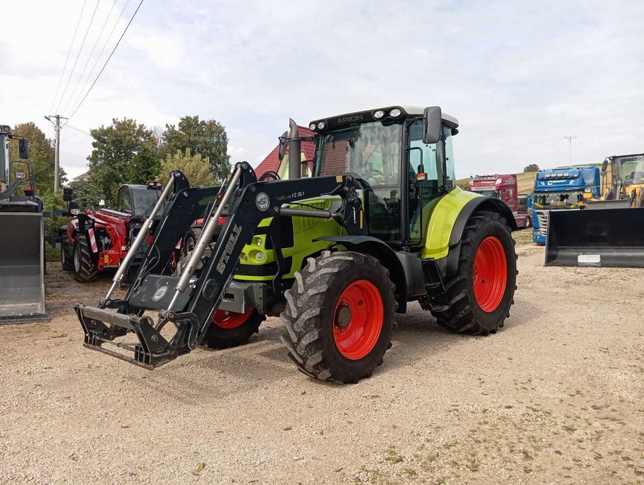 Ciągnik rolniczy CLASS Arion 630C