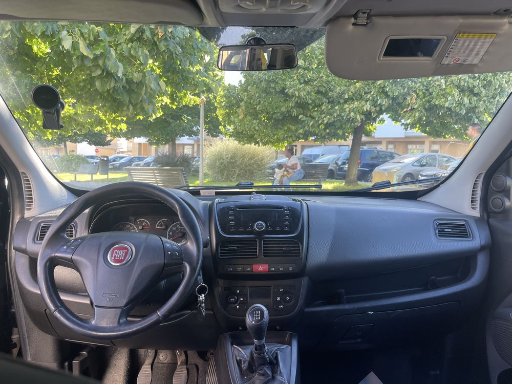 DOBLO bus 7 Lugares