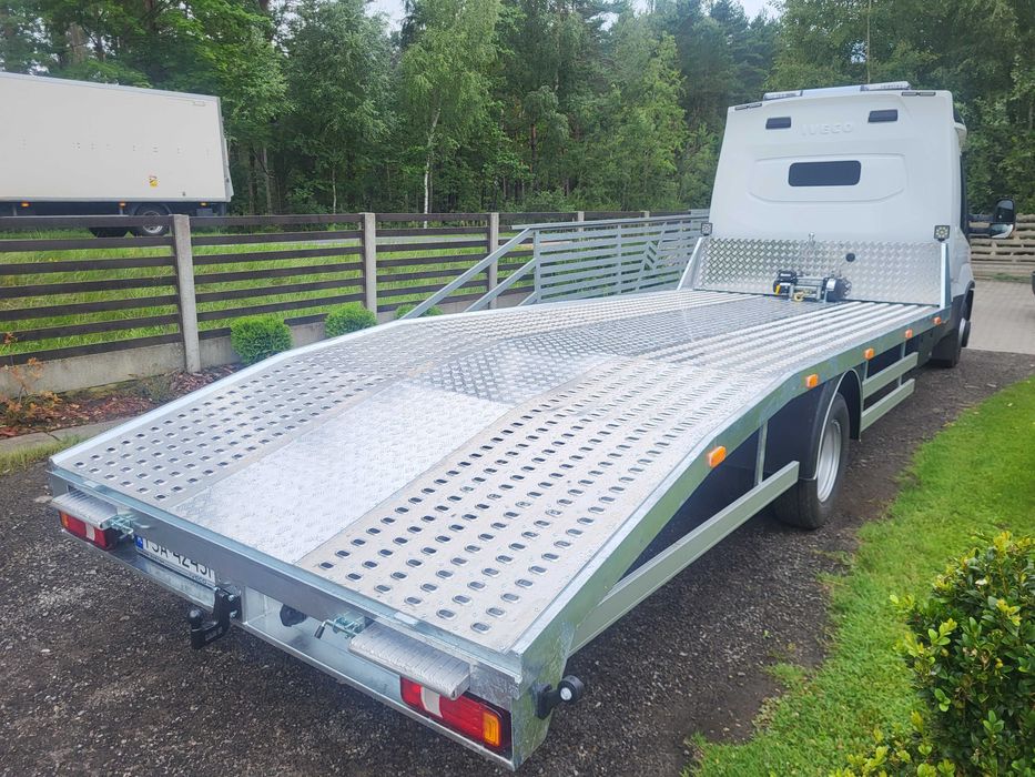 Renault master zabudowa autolaweta pomoc drogowa Nowpol