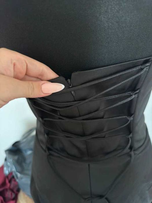 Sukienka suknia wizytowa balowa z wiązaniem i suwakiem