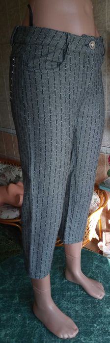 Брюки укороченные нарядные демисезон