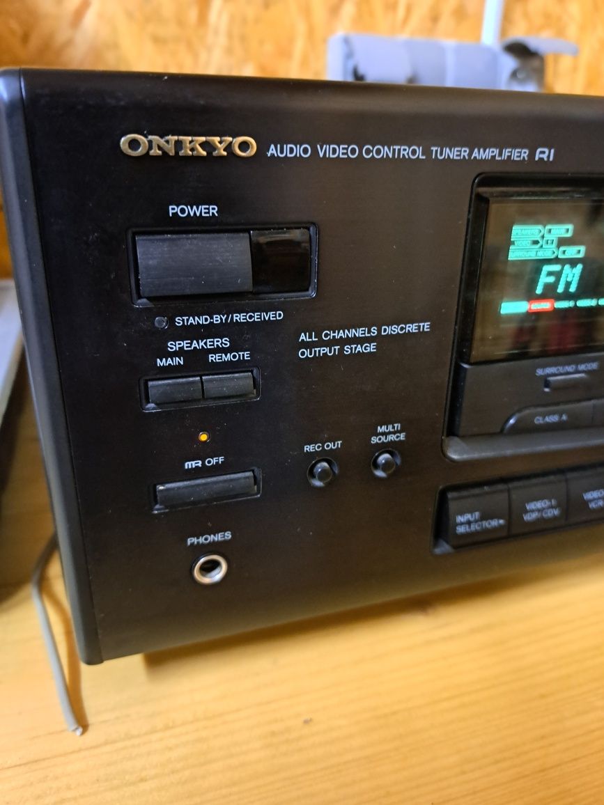 Wzmacniacz Onkyo TX SV 515 Pro