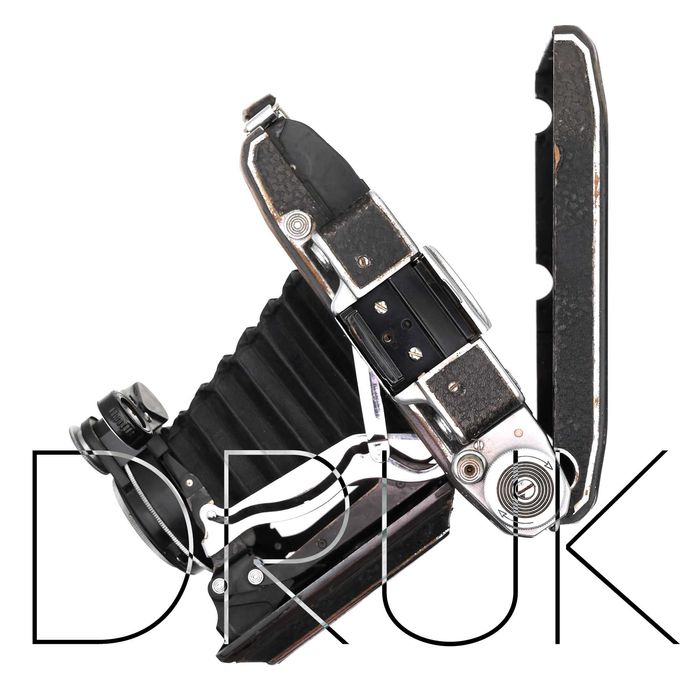 MOCKBA-2 Плівковий Фотоапарат 6х9 см Об'єктив Індустар-23 КМЗ 1952 рік