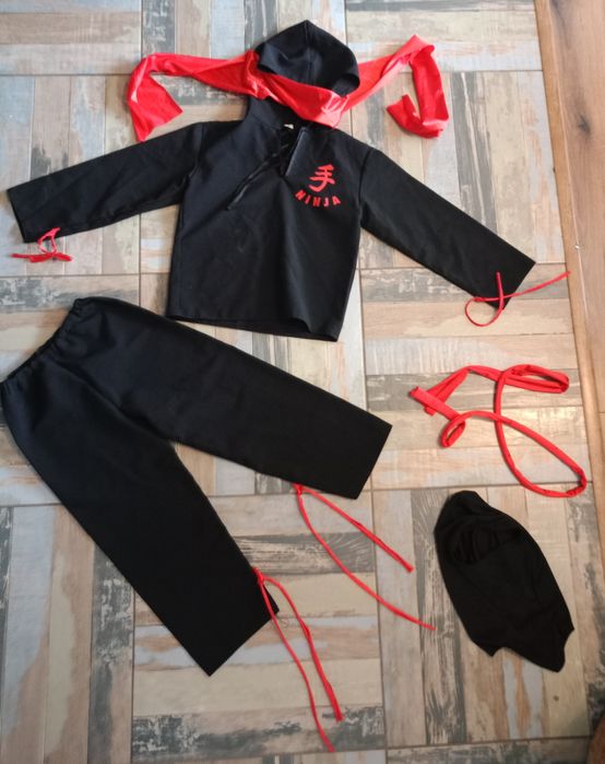 Strój karnawałowy LEGO Ninjago kostium na halloween