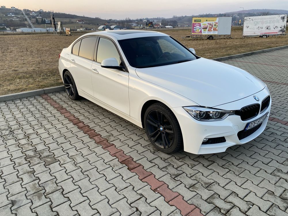 Bmw F30 z 2017 roku, harman kardon