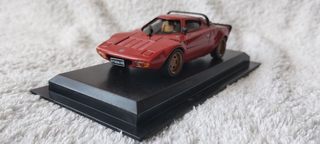 Lancia Stratos w skali 1/43