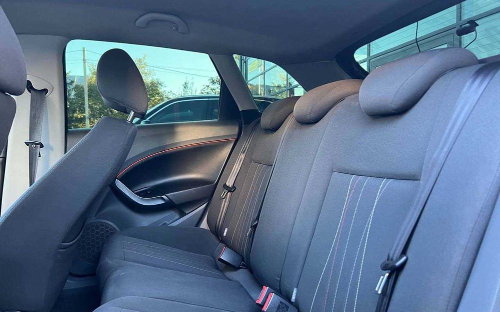 Seat Ibiza 2011 року