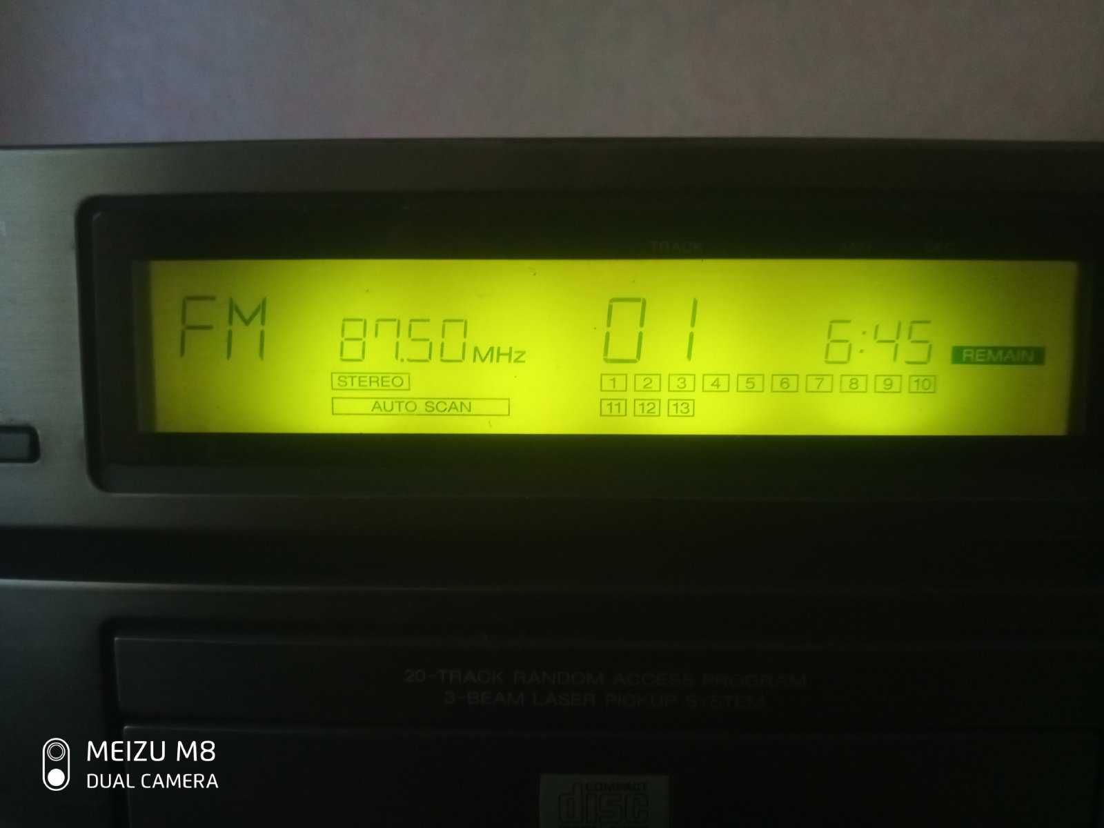 Hi-Fi система Sharp CD-S400