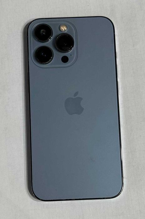 IPhone 13 Pro Somente para Peças (Ler a Descrição)