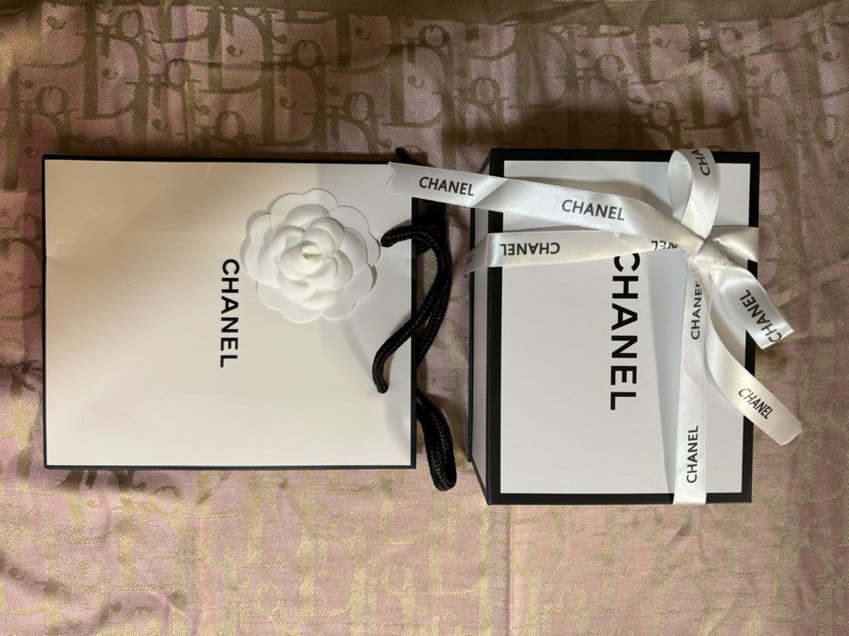 Пакет chanel новий та бу коробка Шанель упакування брендове