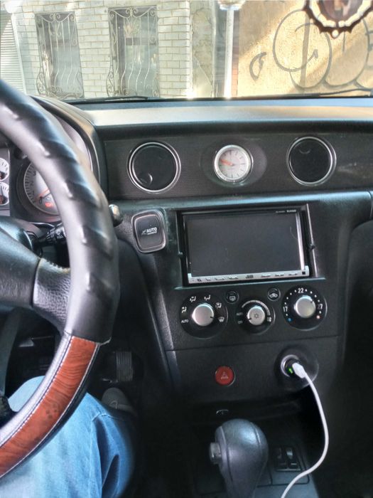 продам мицубиси аутландер