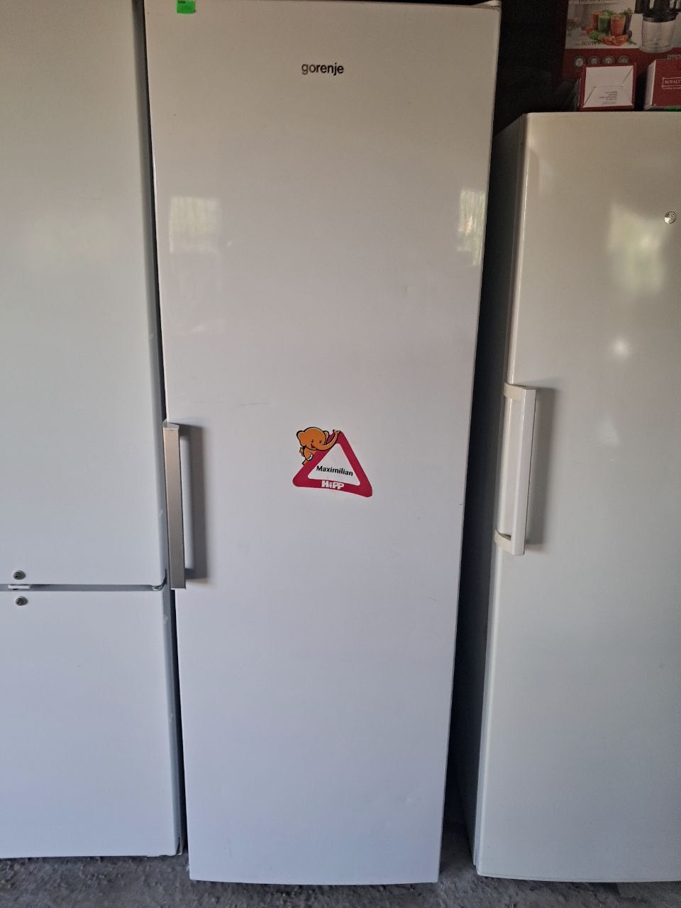 Морозильна камера Gorenje 270L