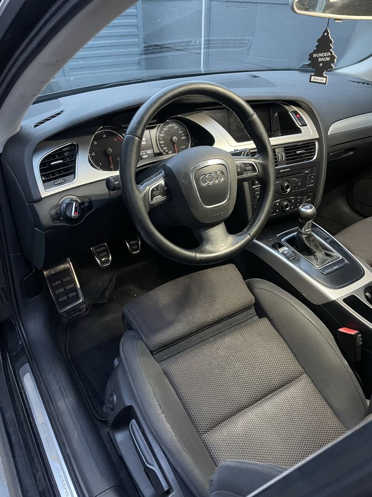 Audi A4 Allroad Quattro 2.0tdi CAHA  2011 Led