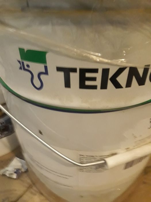 Лак паркетний акрилово уратановий