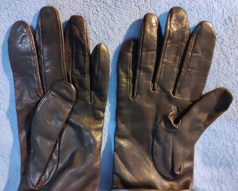 Luvas novas de senhora Gant L