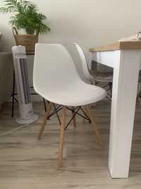Krzesło białe
