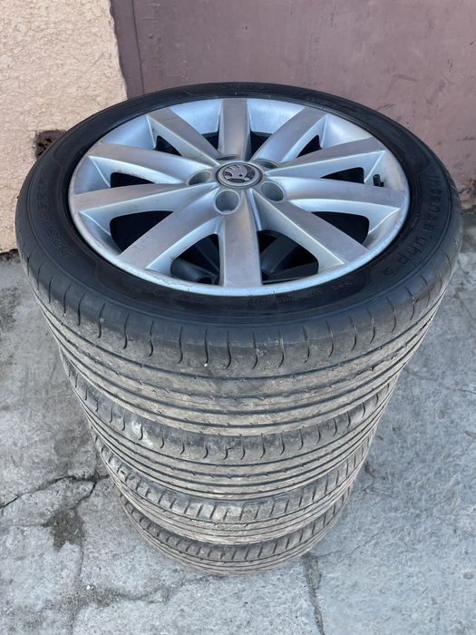 Диски з резиною 225/45R17