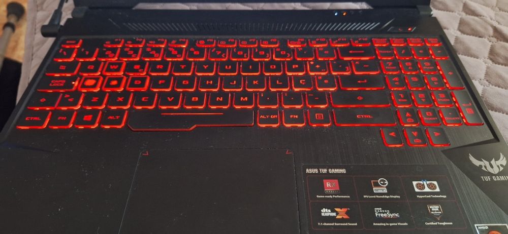 Asus Tuf  GAMING FX505DY