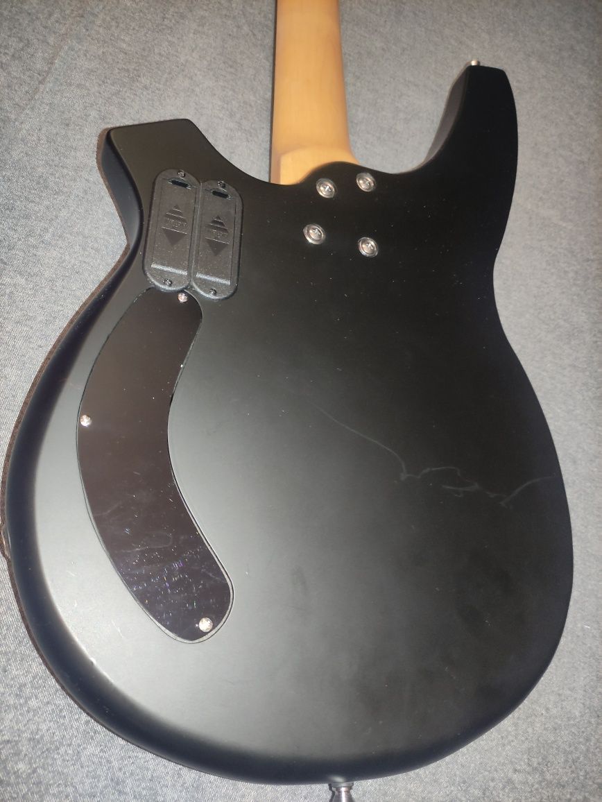 Music Man Bongo Gitara basowa 5 pięciostrunowa  + gratis