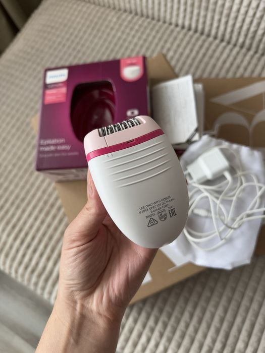 Епілятор Philips BRE255