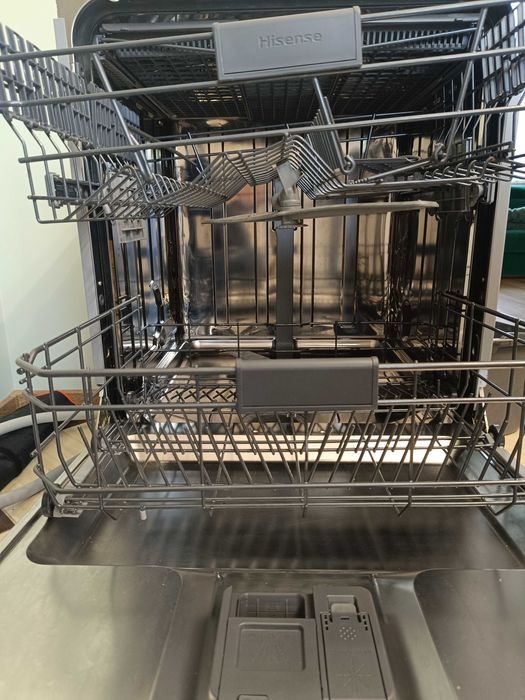Zmywarka Hisense 3 kosze 60cm pod zabudowę