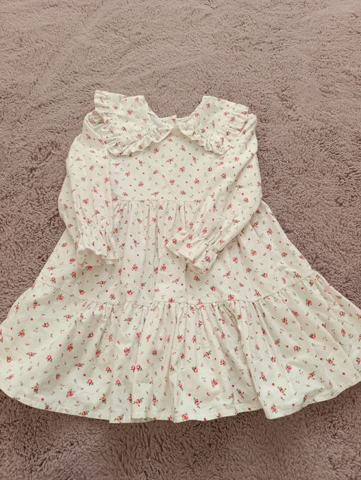 Сукня на дівчинку 120 р