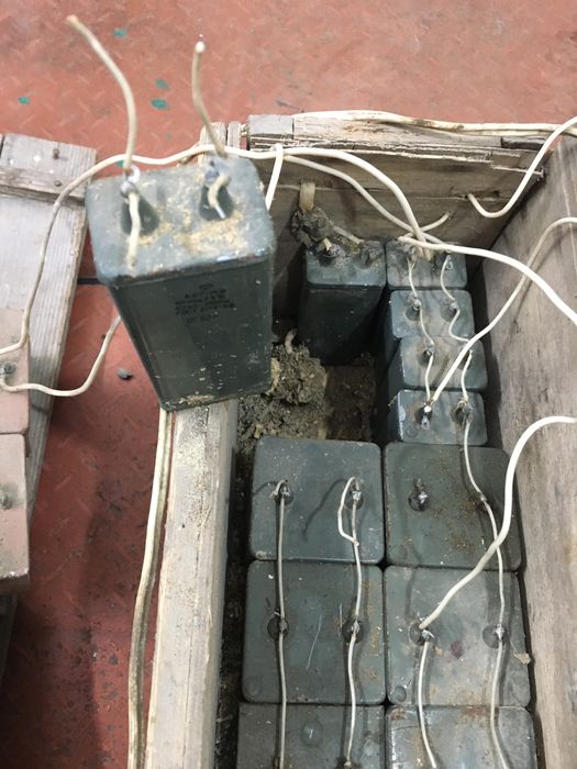 Продам конденсаторы МБГО, КБГ-НМ