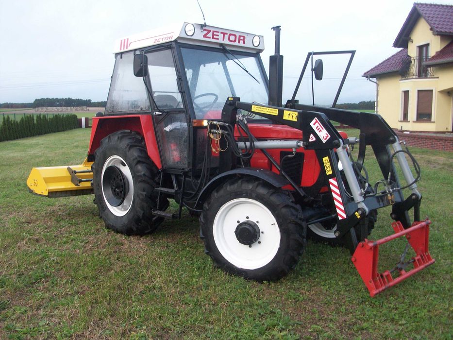 Zetor 5245 z turem