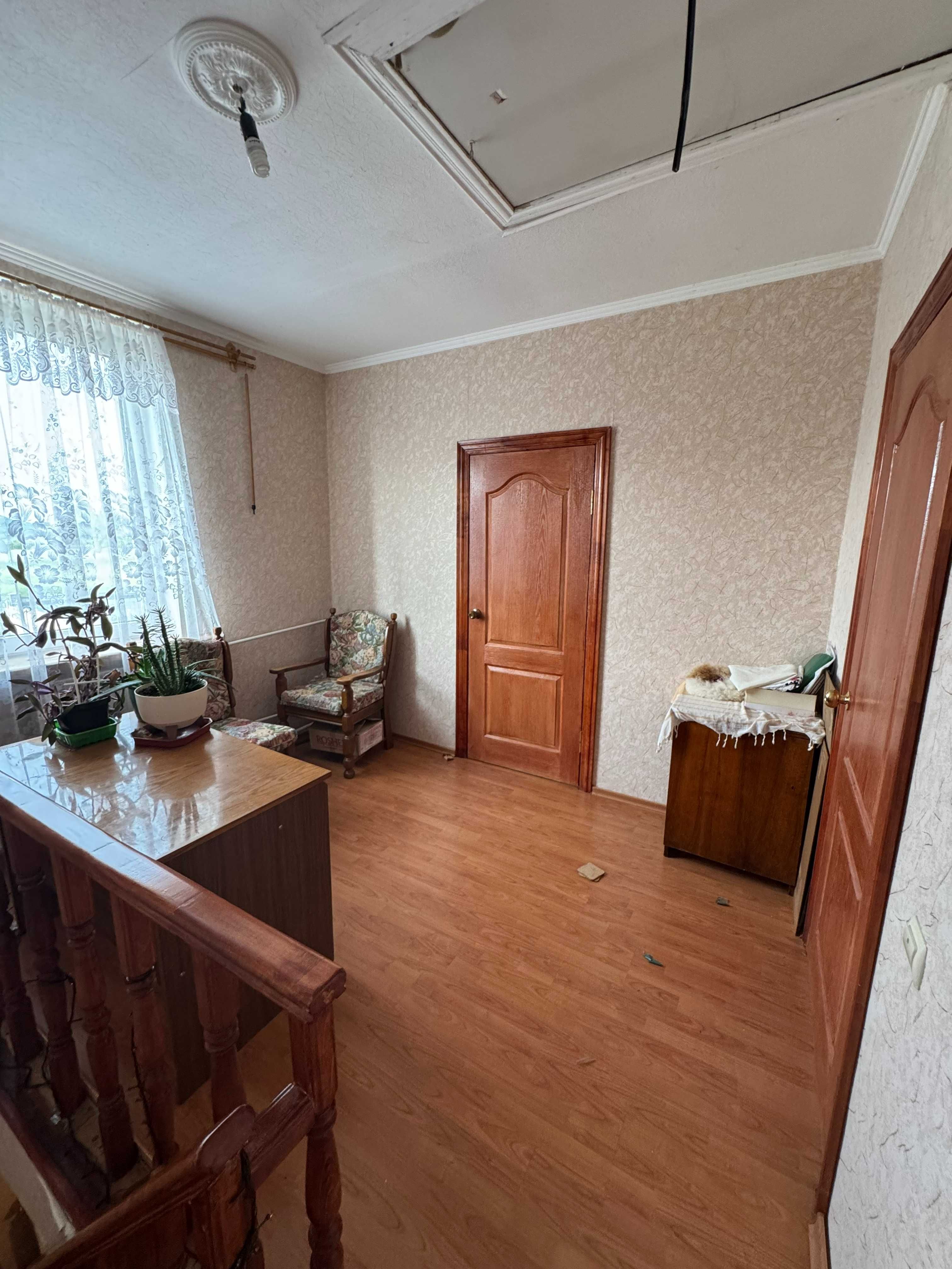 Будинок в Кустині продам!!!