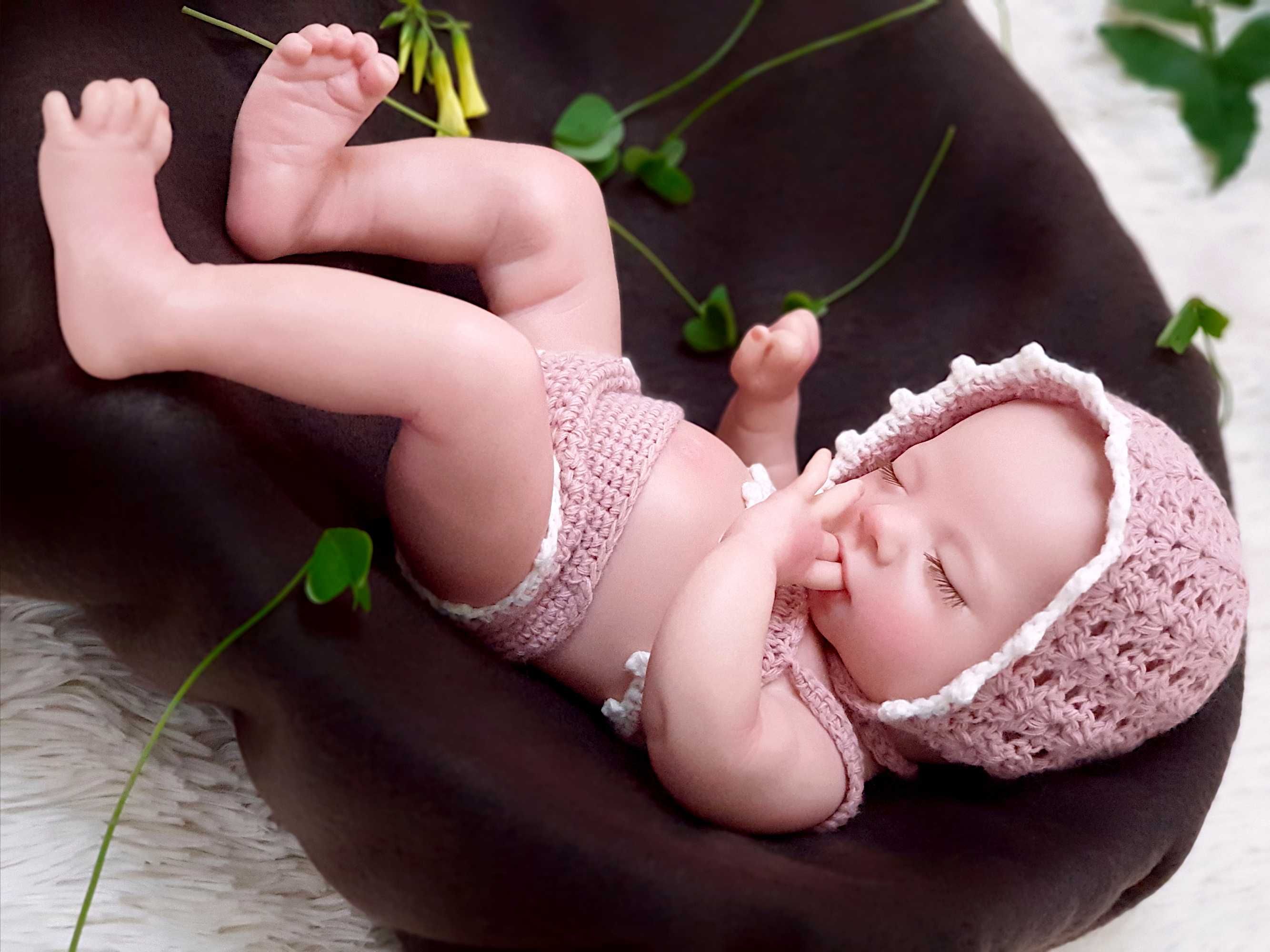 Boneca Bebê Reborn Função Beber e Molhar, Silicone Sólido Competo Novo