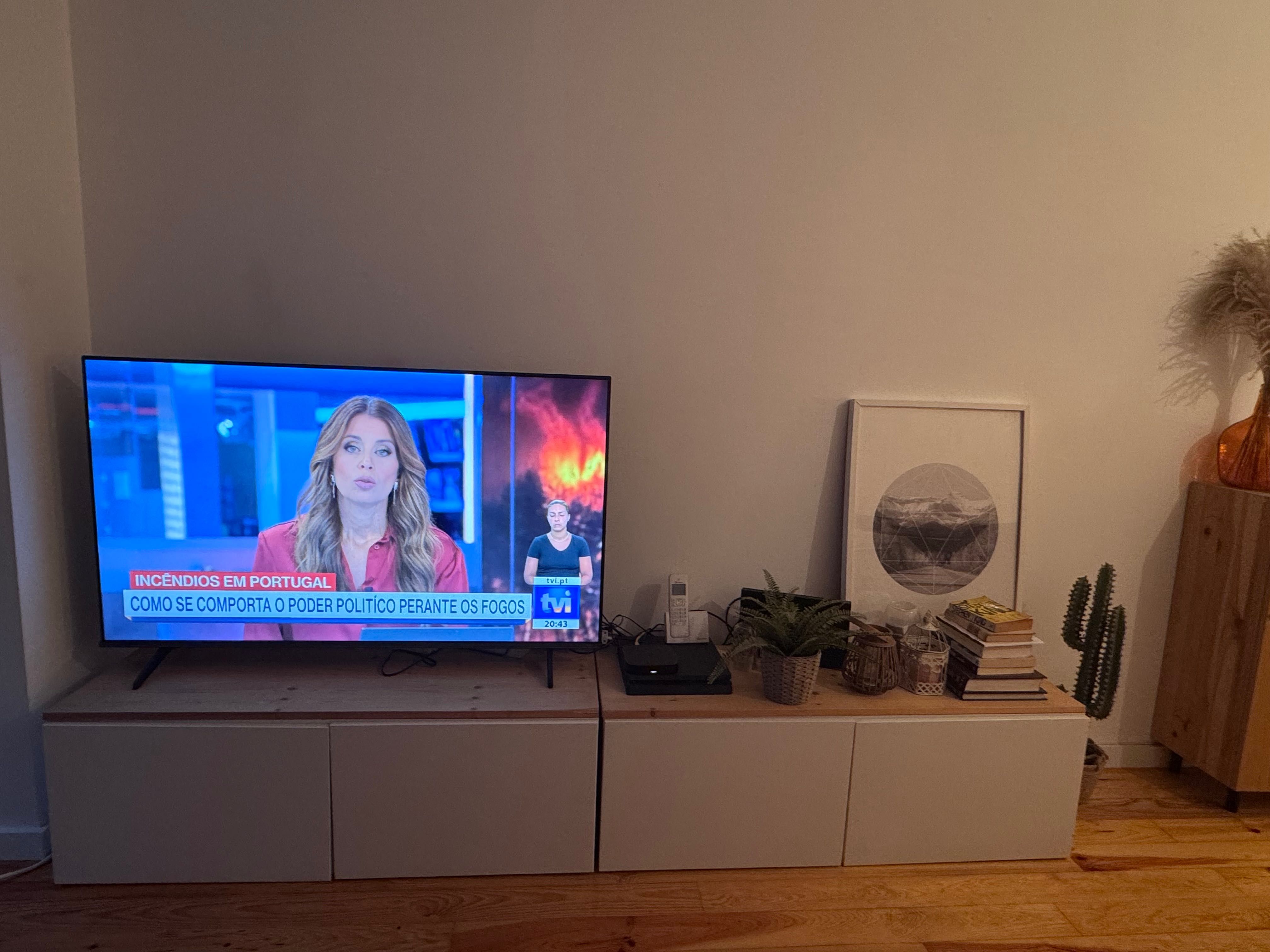 Móvel TV Ikea Gama Besta