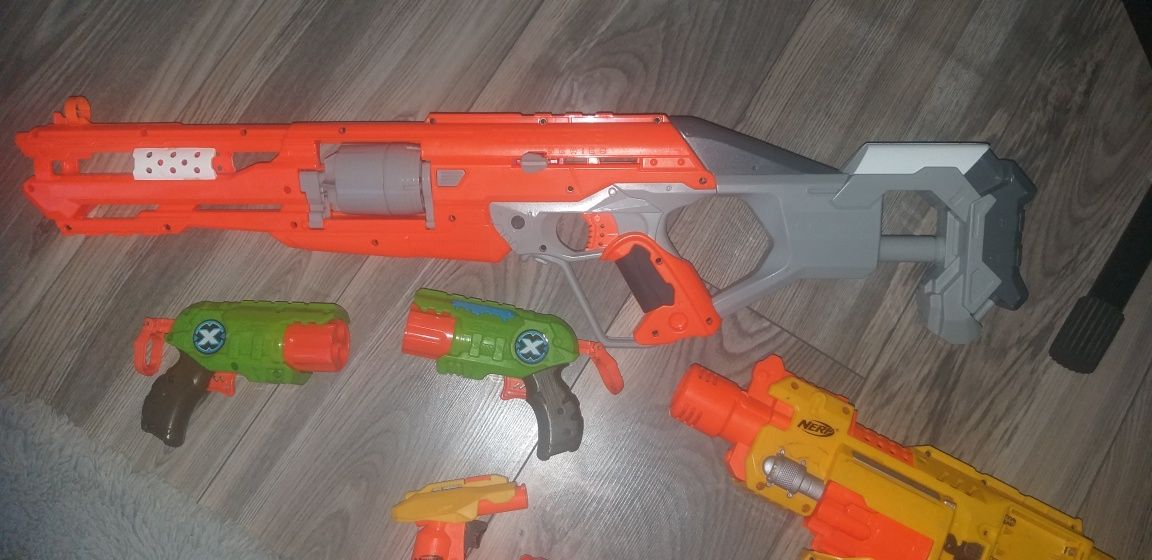 Pistolety dla chłopca Nerf