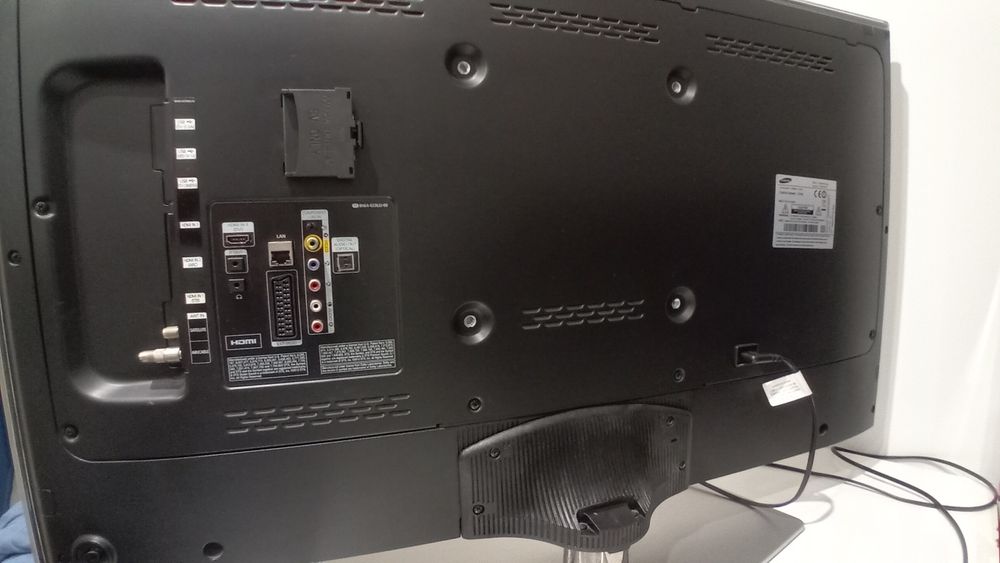 Tv samsung 40" cali smart