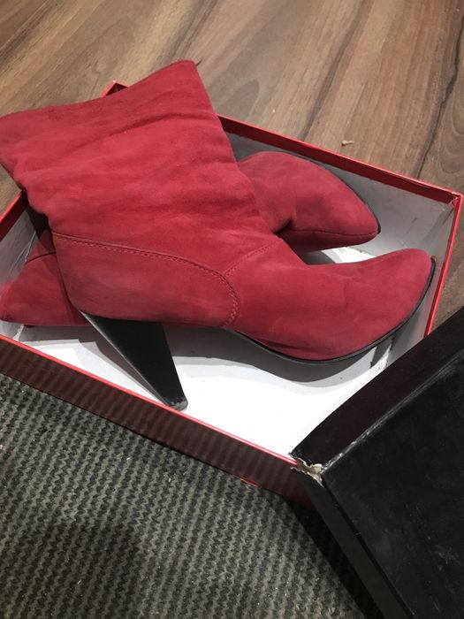 Чоботи замшеві. Розмір 40