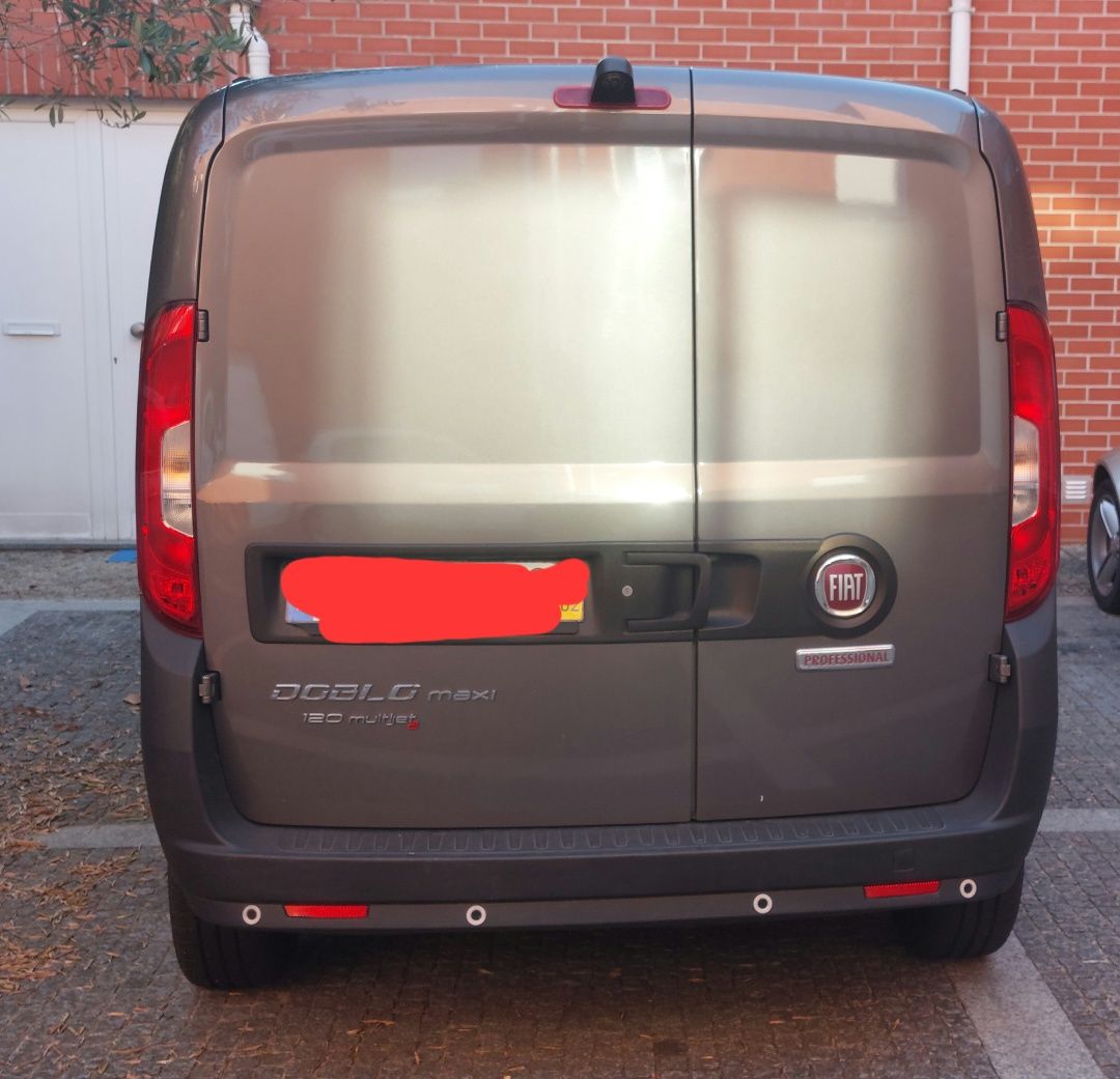 Carrinha Fiat Doblo Maxi 1.6 120cv