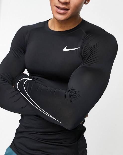 Nike Pro Dri Fit компресійна кофта лонгслів з гарним дизайном L