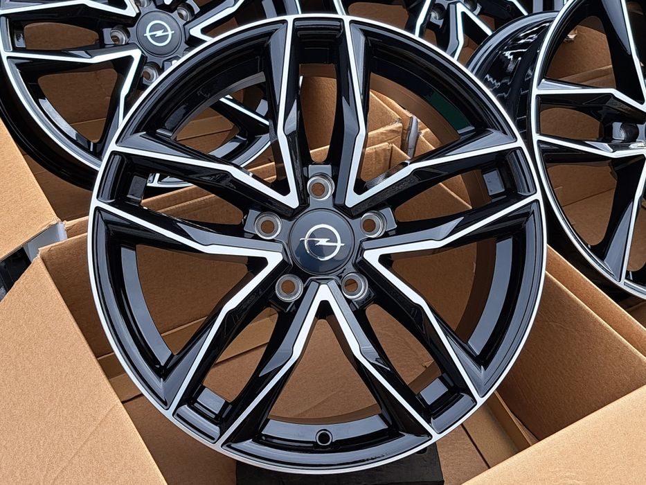 Alufelgi 16' Opel Vivaro 5x118 ET40 Nośność 900Kg BP DM05