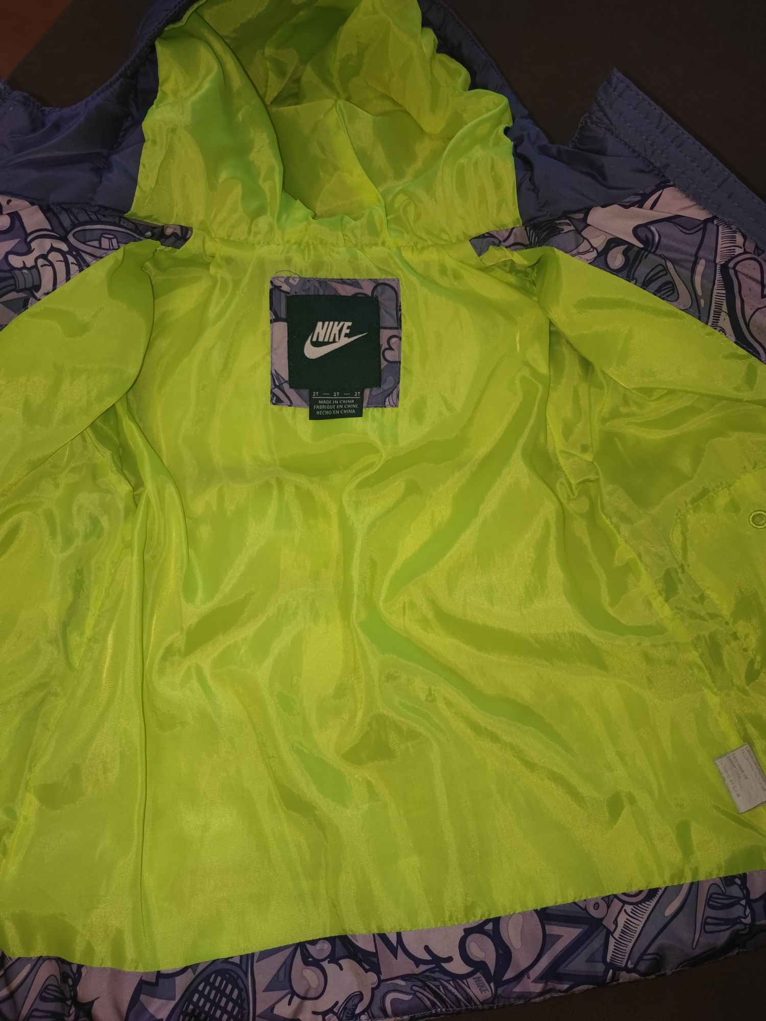 Демісезонна  куртка Nike 98-104