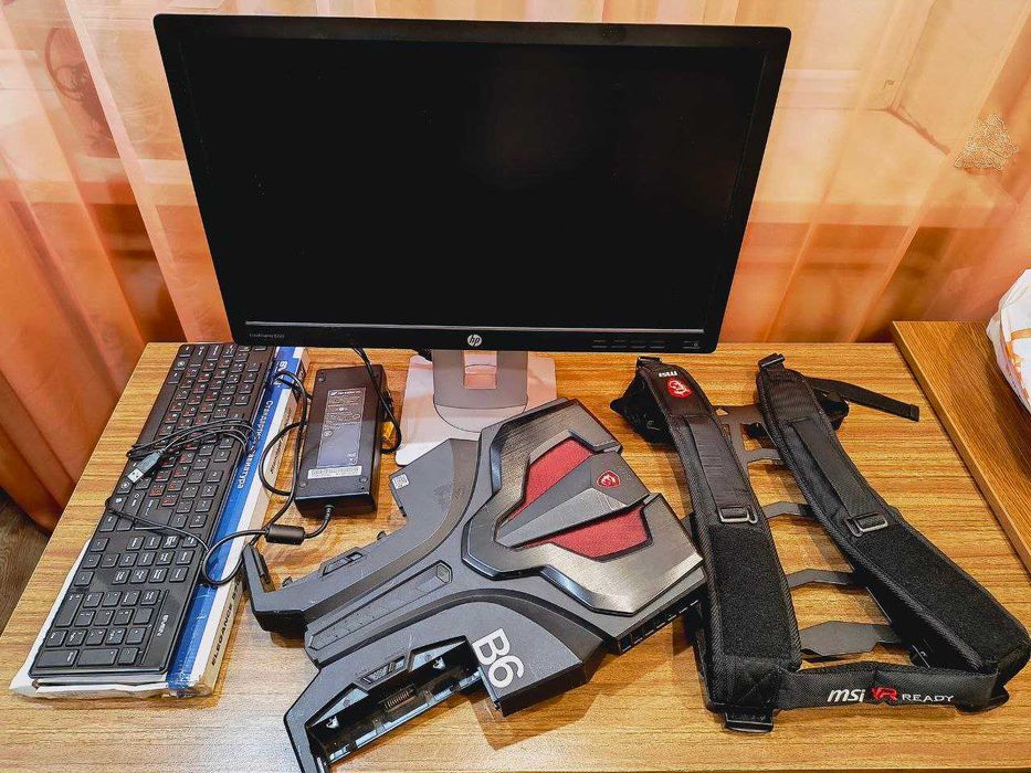 Уникальный мобильный игровой ПК (MSI VR ONE+ GTX 1070 8G + HP E222)