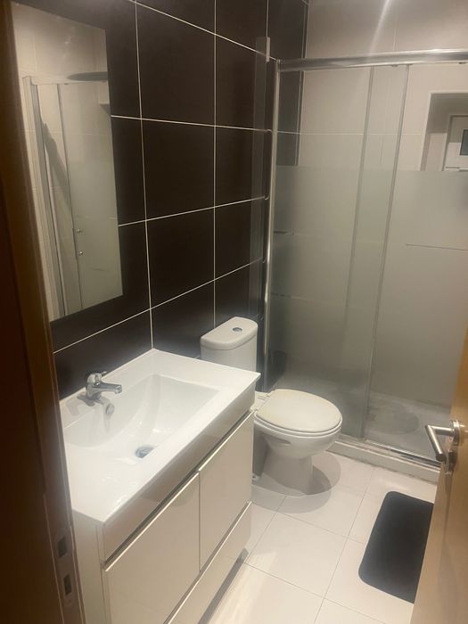 Quarto para arrendar, entrada imediata