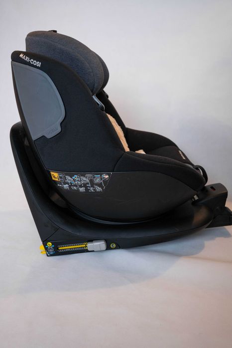 Bezpieczny fotelik samochodowy Maxi Cosi Mica 360