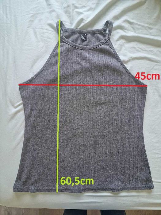 Szary bezrękawnik z prążkowanego materiału