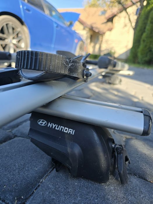 Bagażnik na 3 rowery na dach.