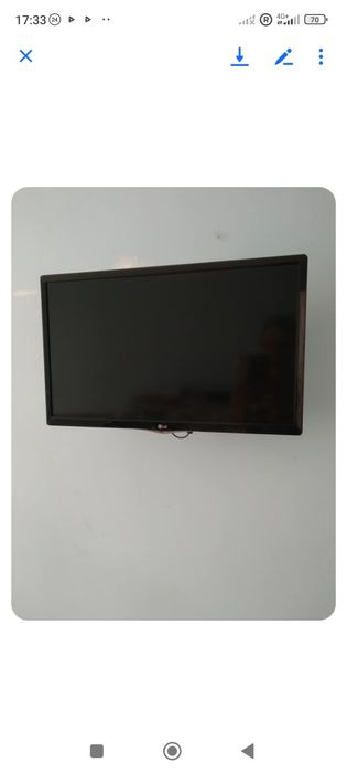 Телевізор LG 24 MT48S-PZ