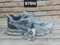 Кожаные серые кроссовки Bona  46p