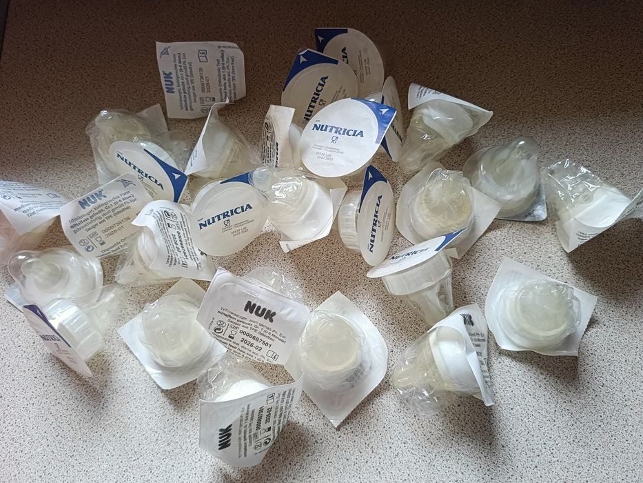 Jednorazowe smoczki do butelek