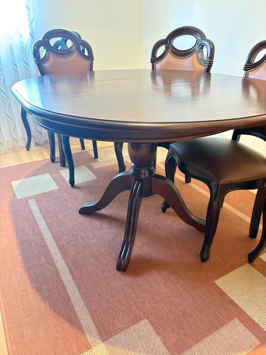 Mesa jantar extensivel e 6 cadeiras