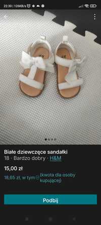 Białe dziewczęce sandałki