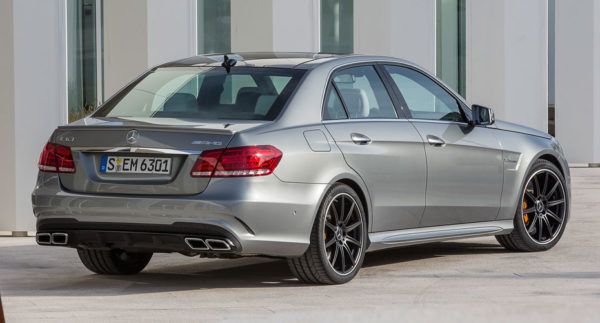 Бампер задній Mercedes E-Class W212 в стилі AMG E63 (2014-2016)