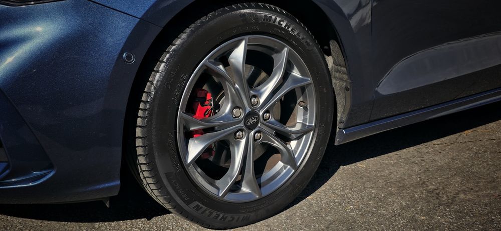 Ford Focus SW ST LINE X 155CV (Garantia)